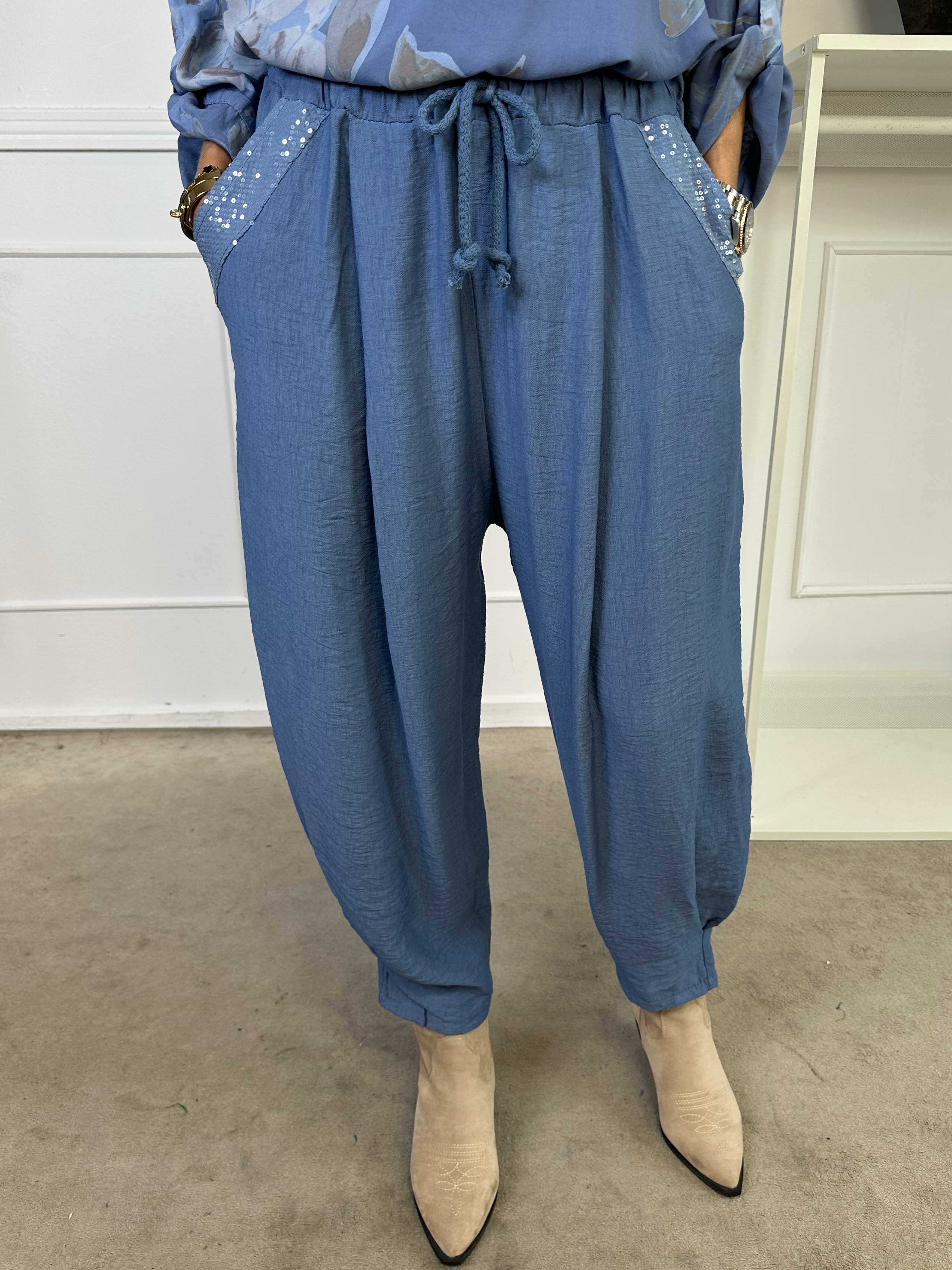 Ines - Løse bukser i viskose med pailletter på lommerne